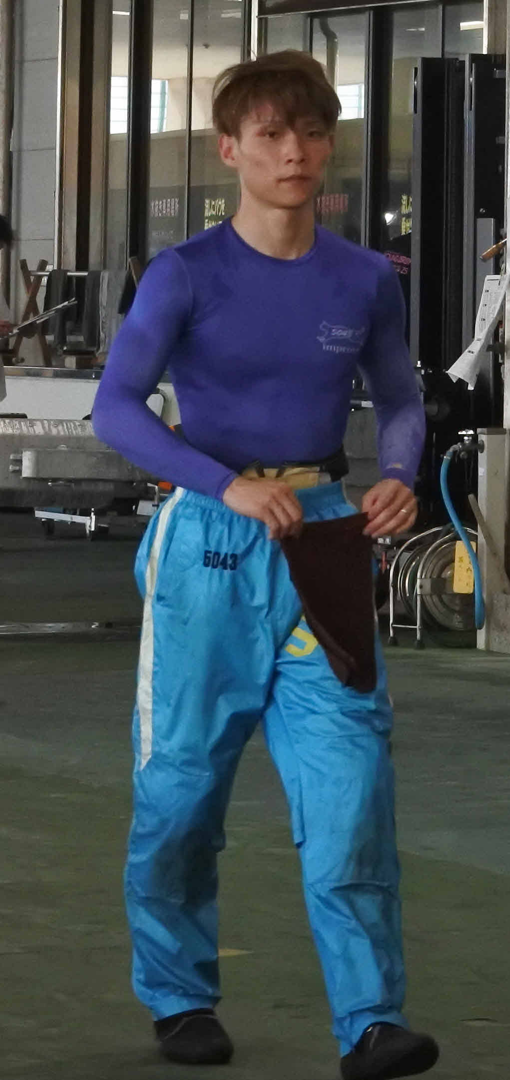 パワーと経験で勝る中村日向に逆らえない