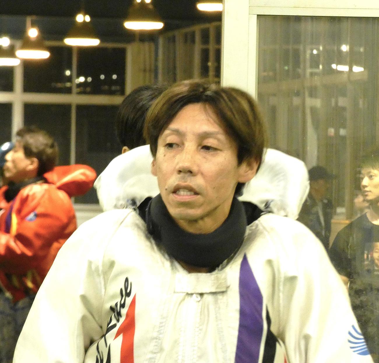 丸岡正典が連勝発進とさすがの腕前を見せた！（撮影・前原一樹）