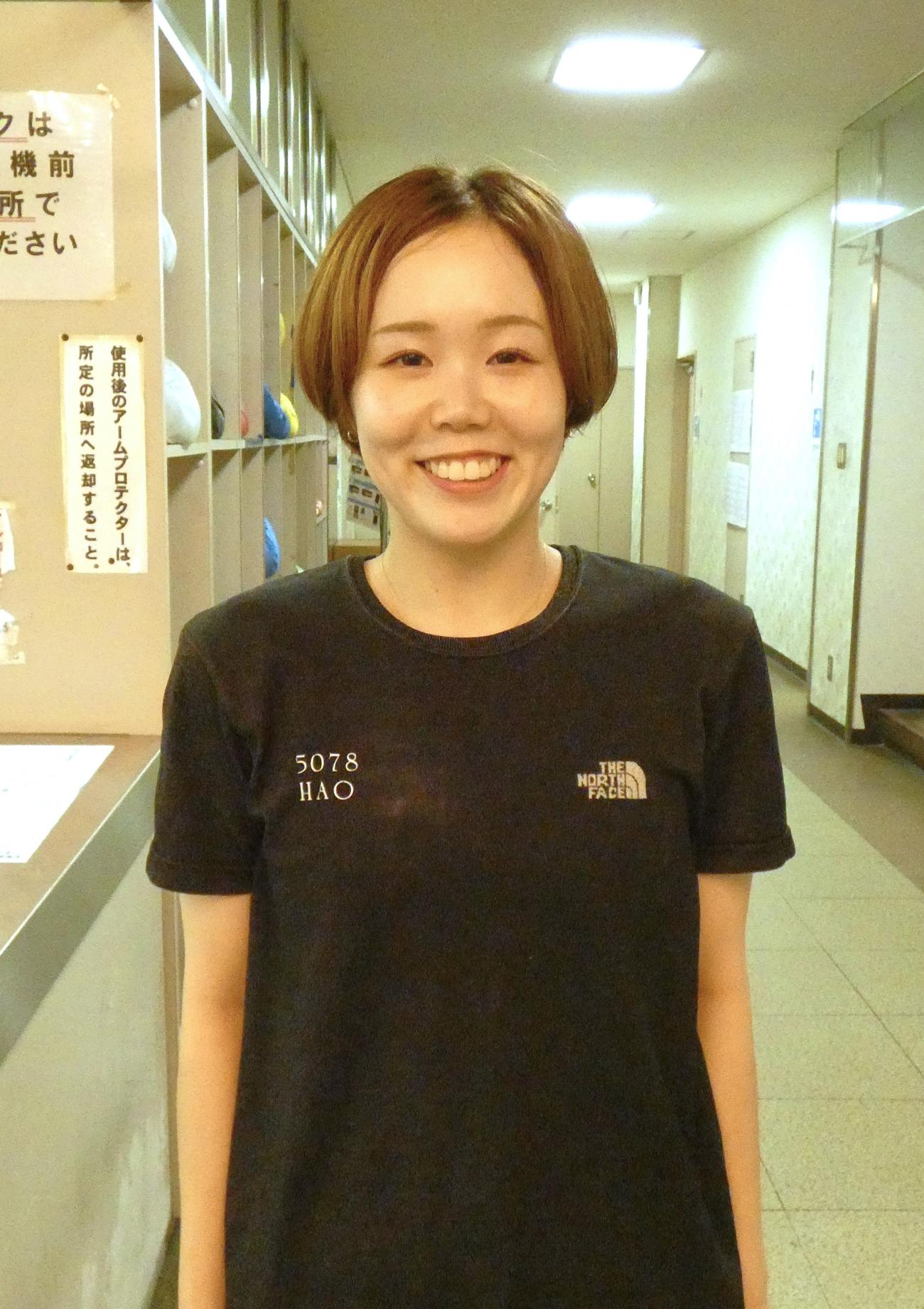 山川波乙のうなぎの食べ方はうな重で特上だ（撮影・前原一樹）
