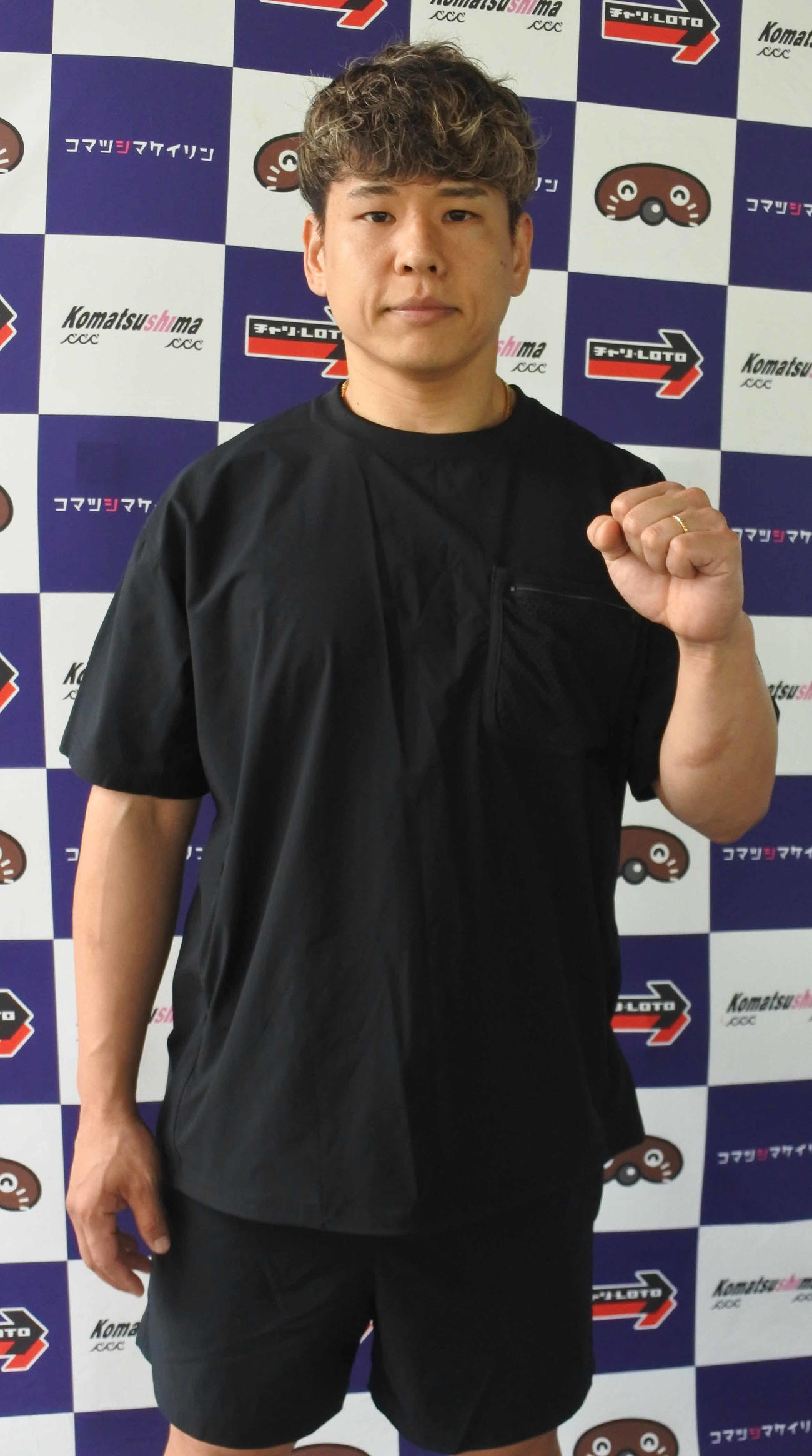 特選12R、山形一気は早速ライバルを威圧した