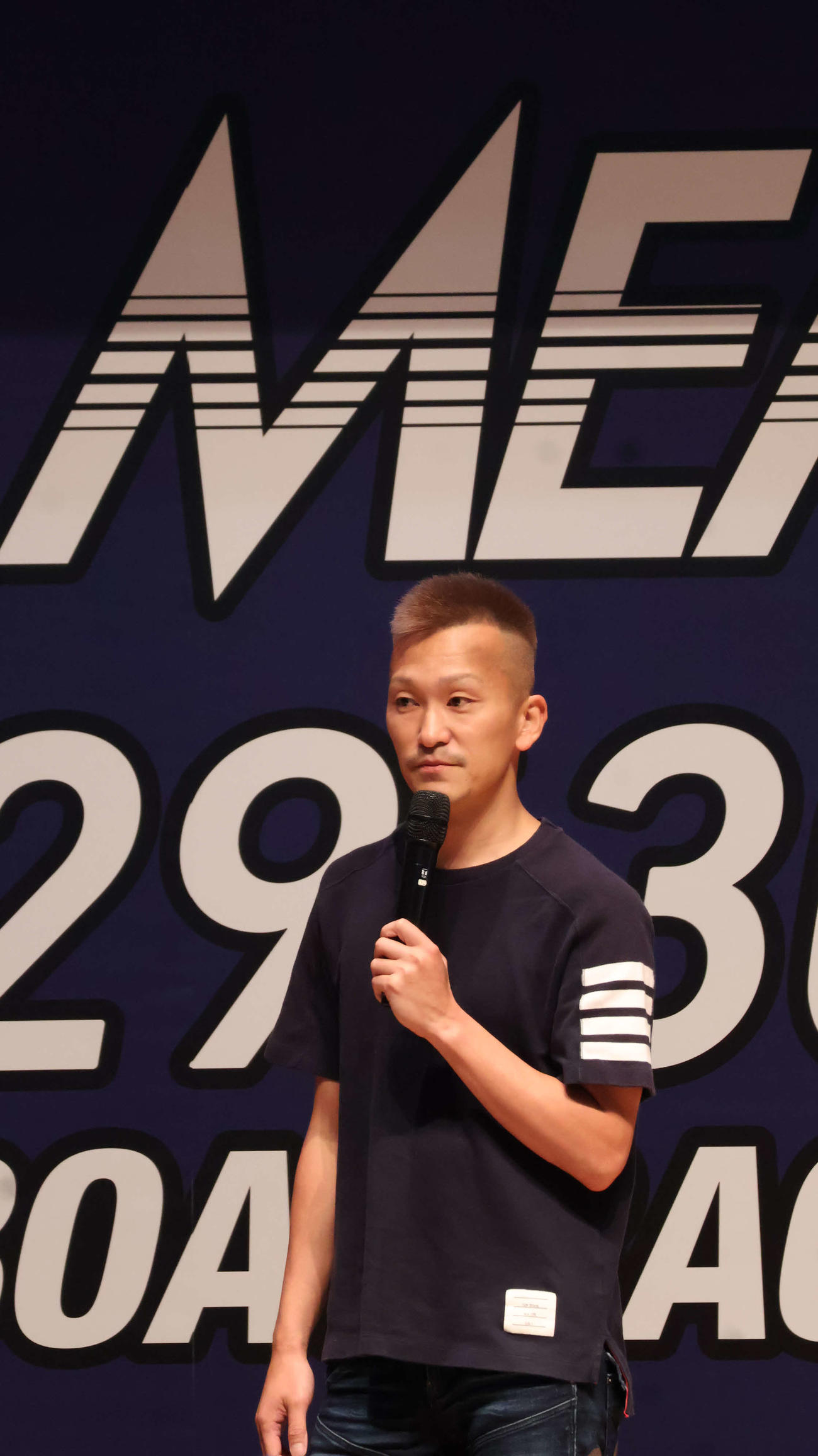 先月のオーシャンカップでSG初優勝を飾った西山貴浩が地元に凱旋して初のトークショーを行った