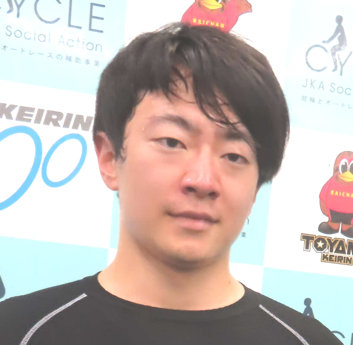 突っ張り先行で2着に粘った安倍大成