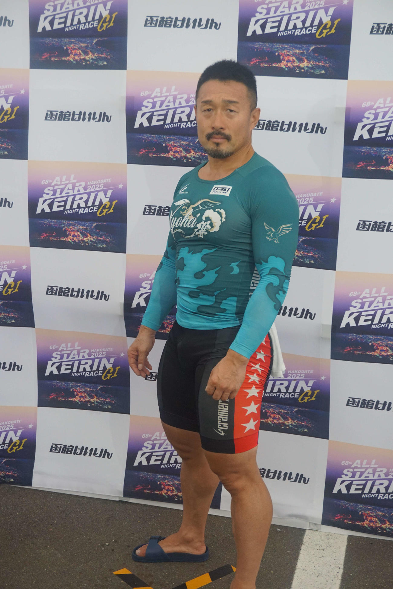 佐藤慎太郎の今大会初勝利に場内が沸いた