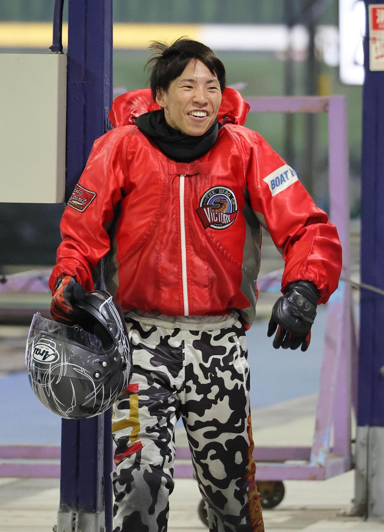 河野主樹
