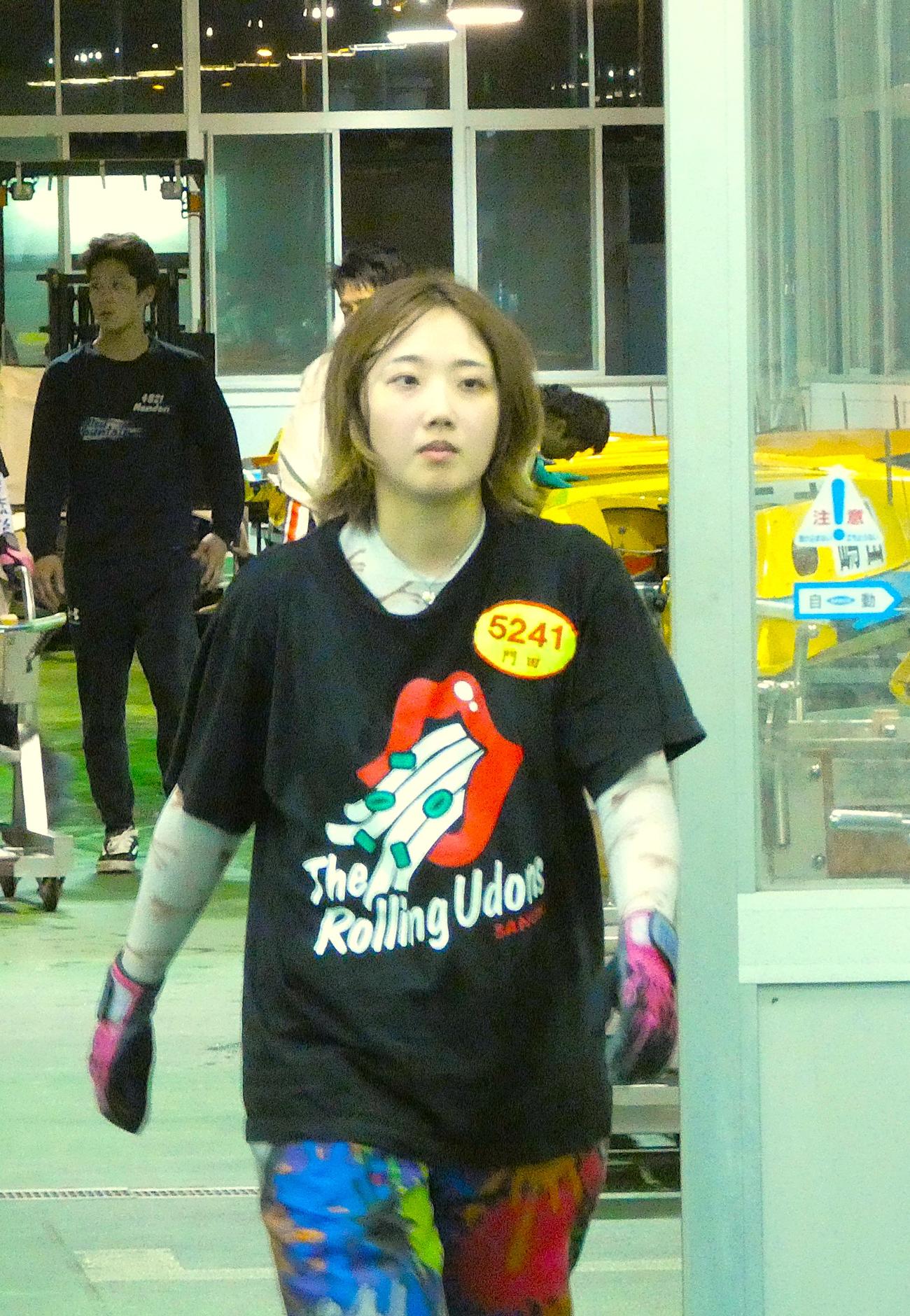 門田栞の5日目の出番は3、12R（撮影・前原一樹）