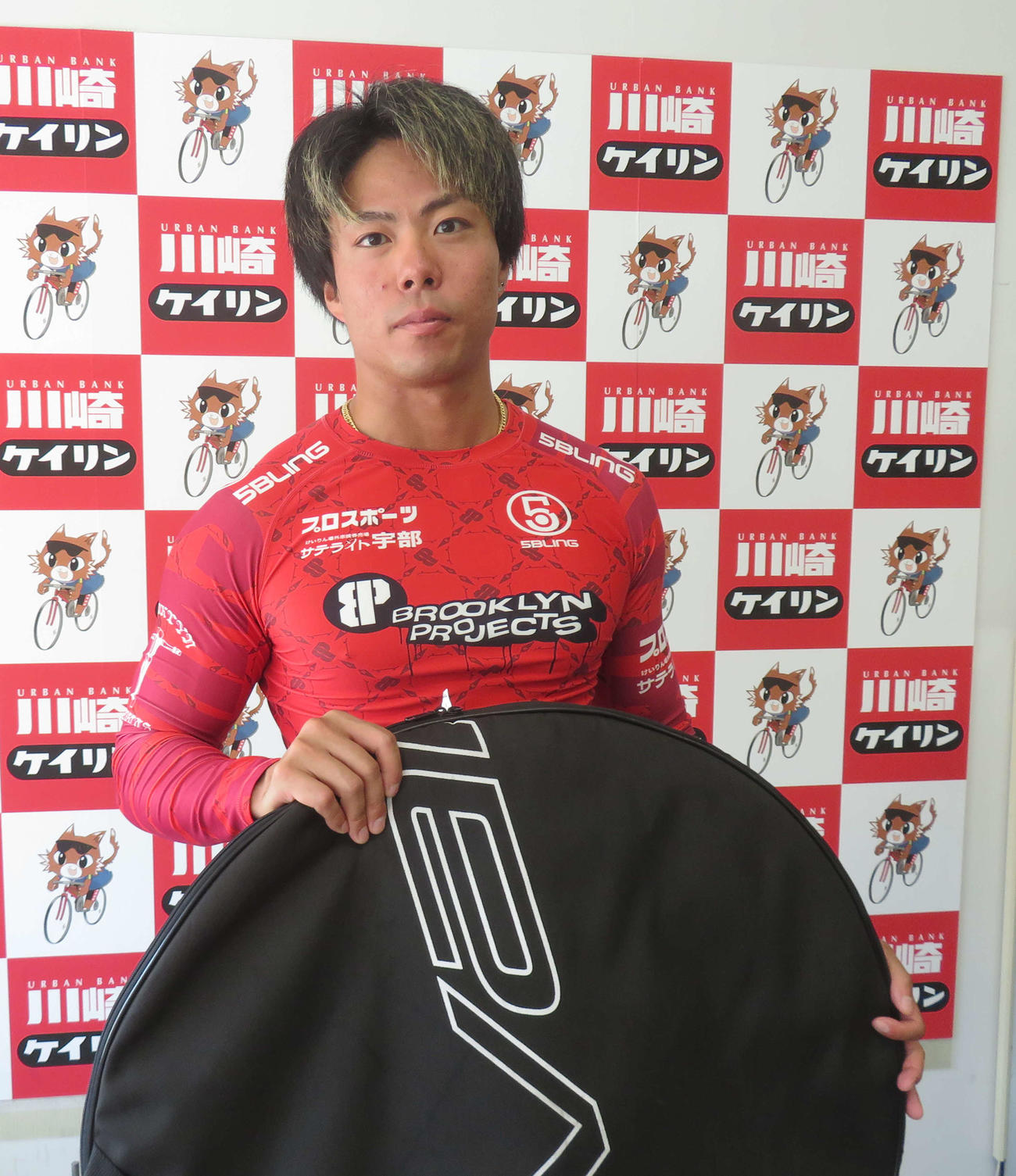 上々のスタートを切った梶原海斗（撮影・栗田文人）