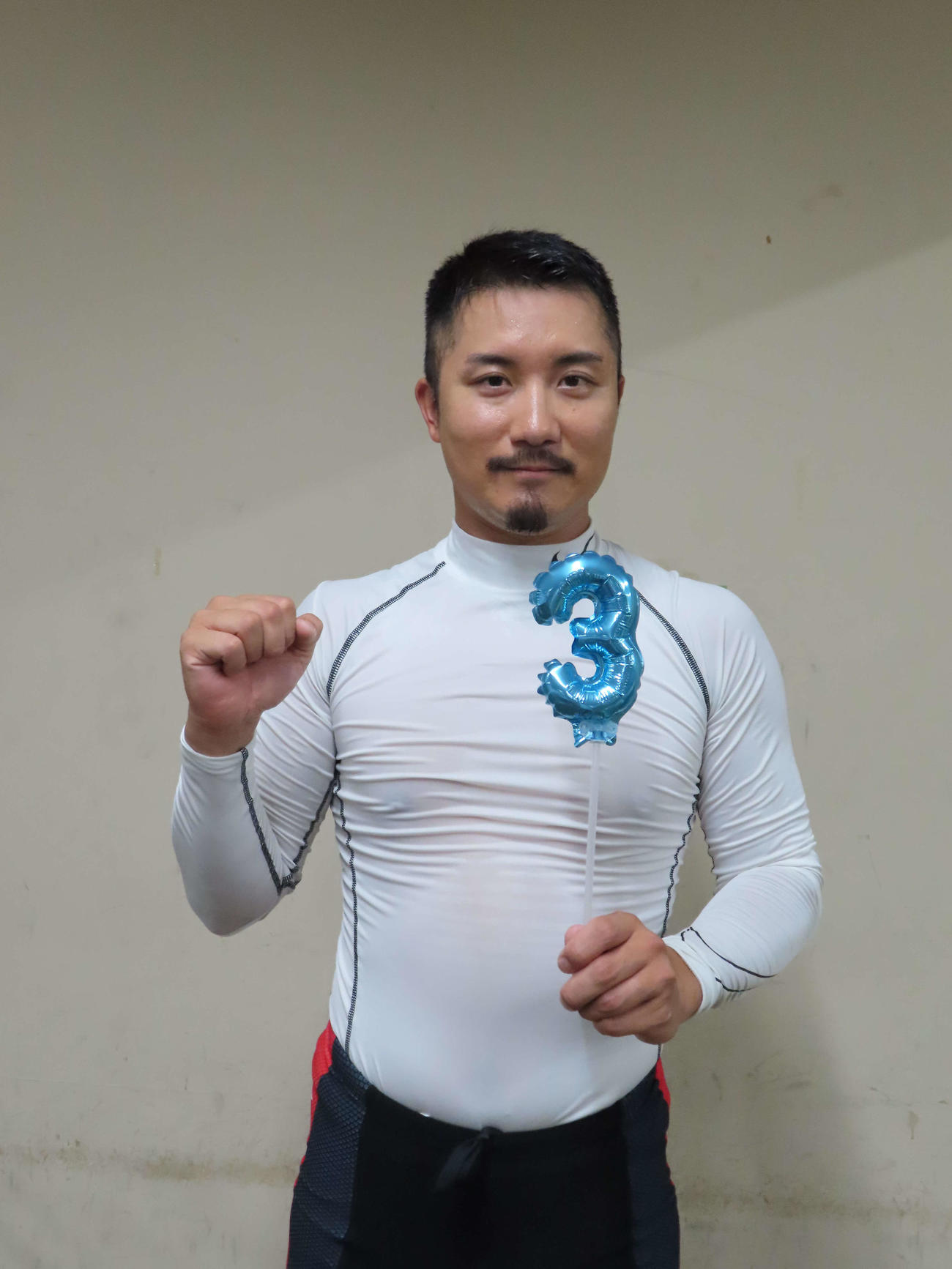 節目の300勝を達成した金子幸央