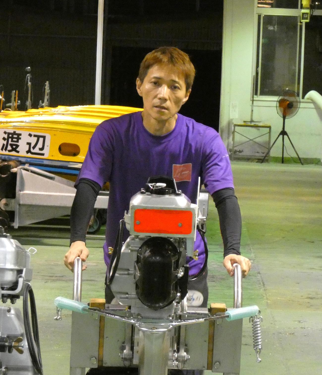 森安弘雅の相棒49号機の気配は良好だ（撮影・前原一樹）