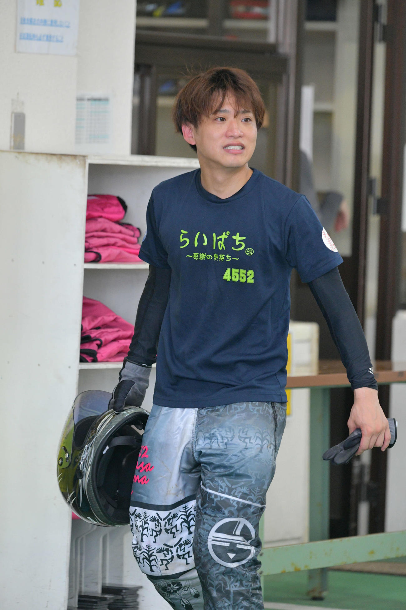 杉山勝匡が大敗を挽回し予選を突破する
