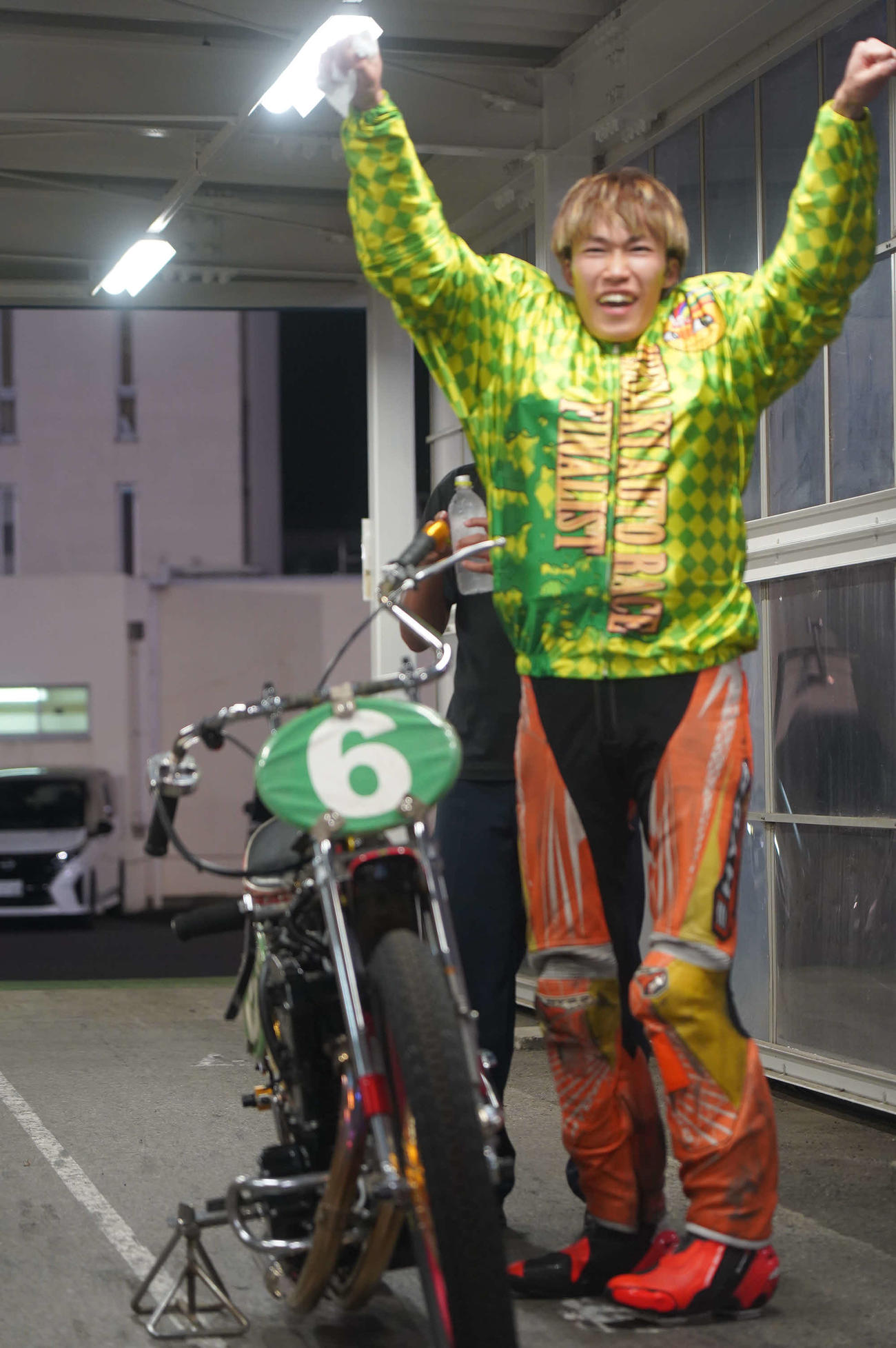 佐藤励がG1ムーンライトCCを初制覇し大喜び