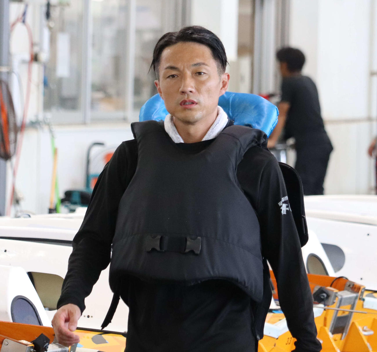 今井貴士がゴールドプレート27号機を駆って奮闘する