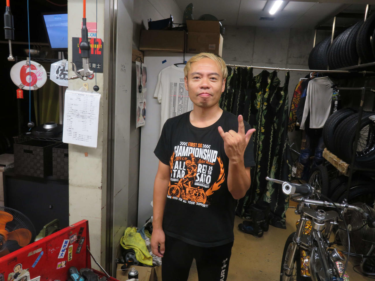 準決勝戦10Rで1着ゴールを決めた地元の阿部剛士（撮影・小川将司）