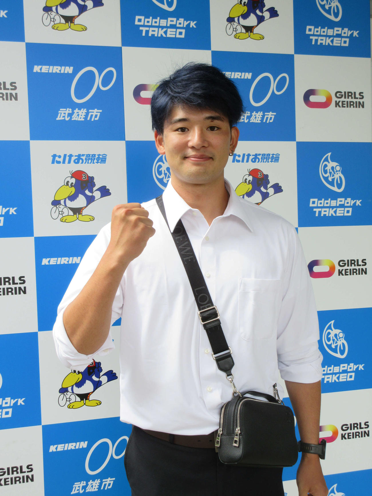 予選5R、武雄初見参の生野優翔が自慢の強地足を破棄して一気に突っ走る。2025／09／13・武雄競輪場・生野優翔・来嶋泰之