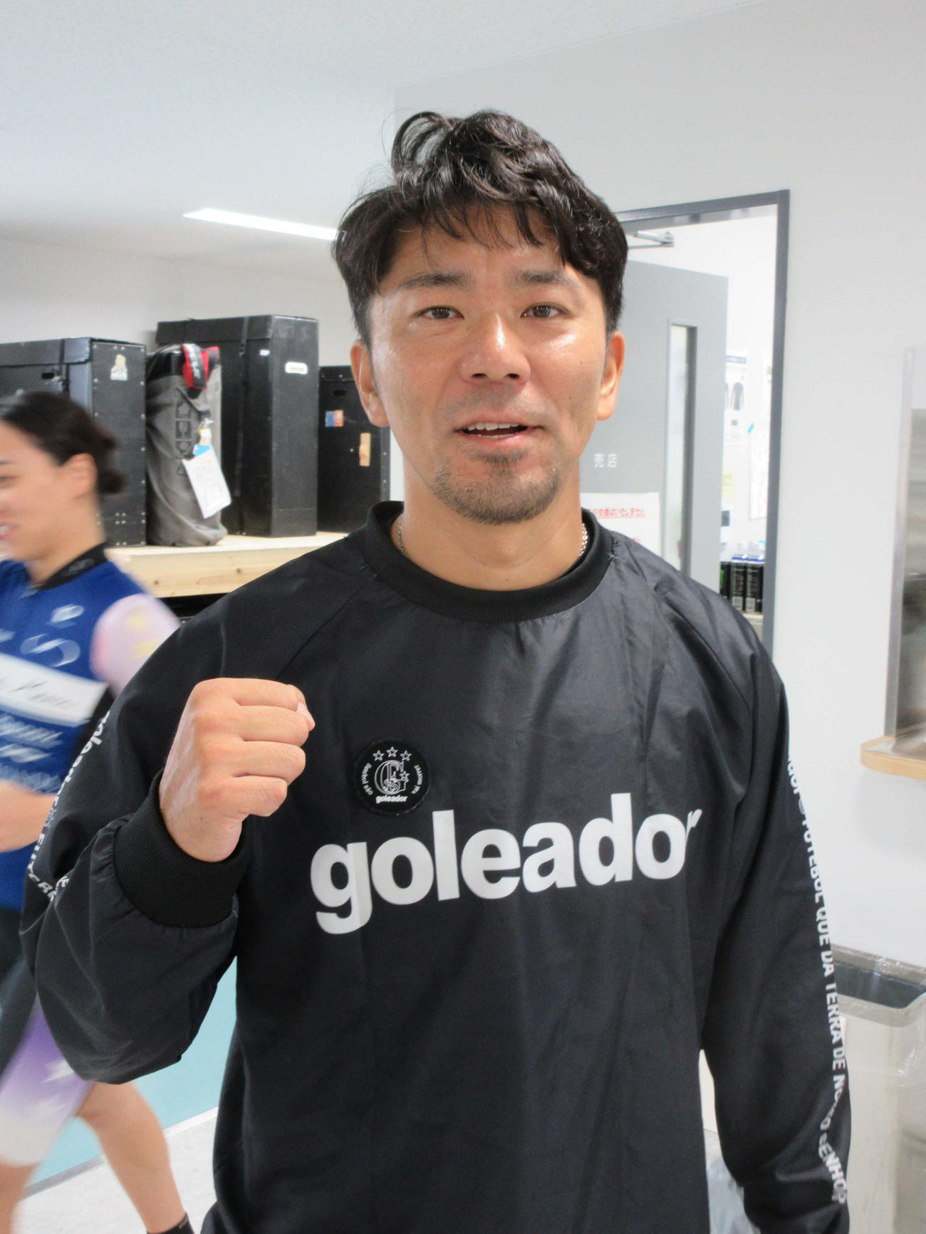 準決3R、予選勝利の村本慎吾が、自慢のさばきを発揮して決勝進出を目指す