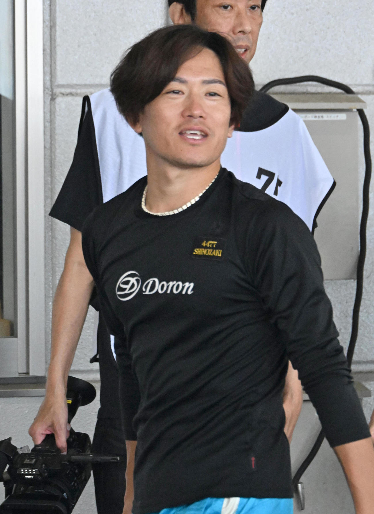 篠崎仁志（撮影・石井愛子）