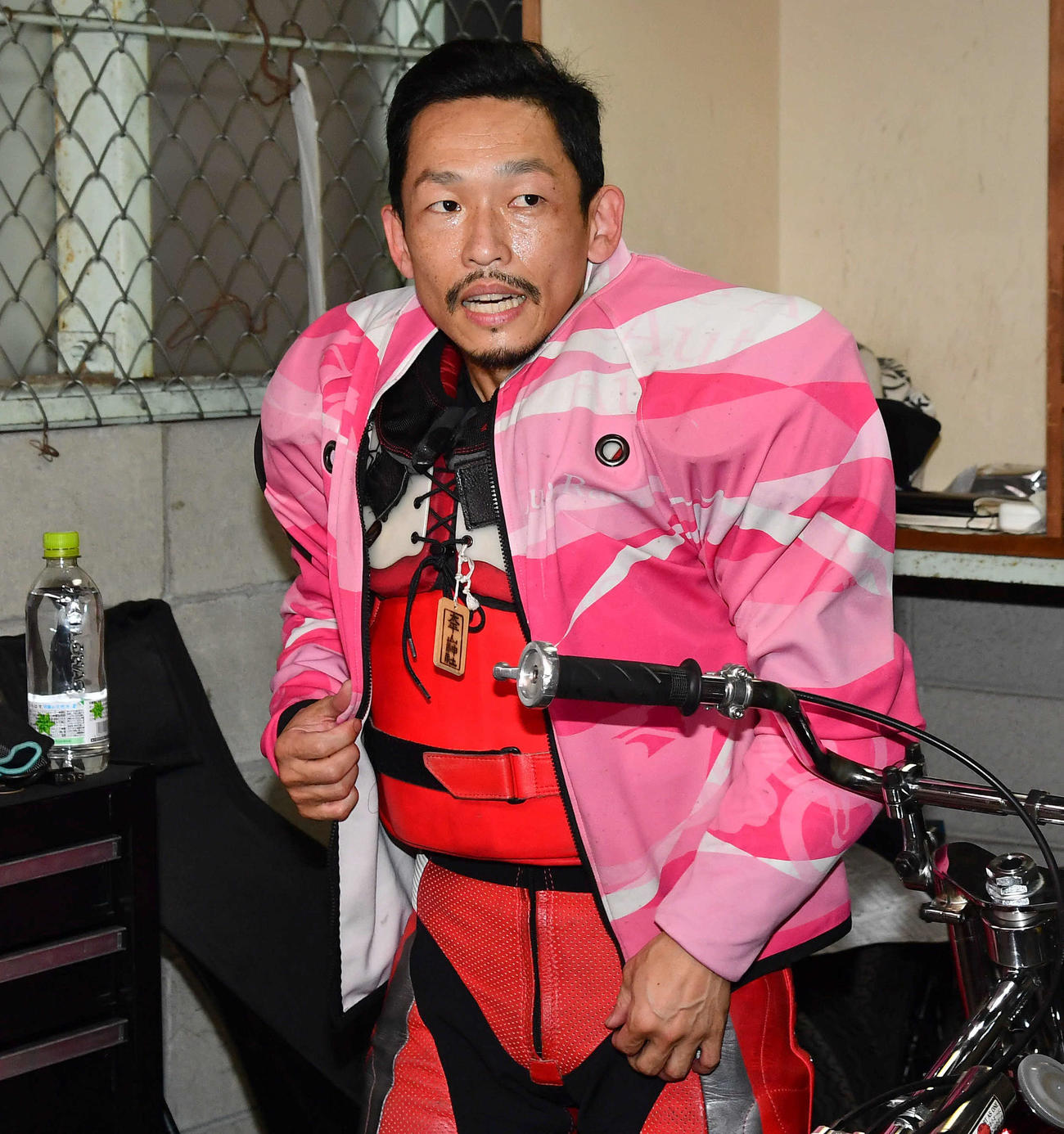 特別G1共同通信社杯プレミアムカップ2日目　1R、勝利した中村雅人（撮影・岩下翔太）