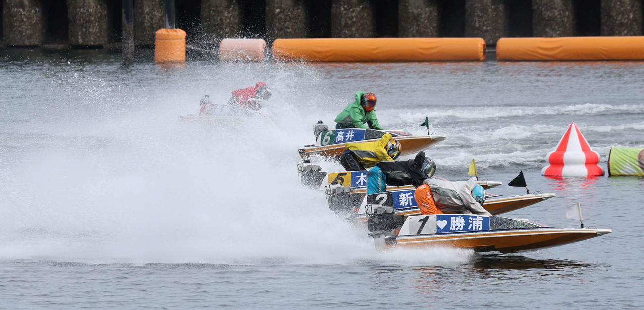 10R　4884勝浦真帆が1着（撮影・西尾就之）