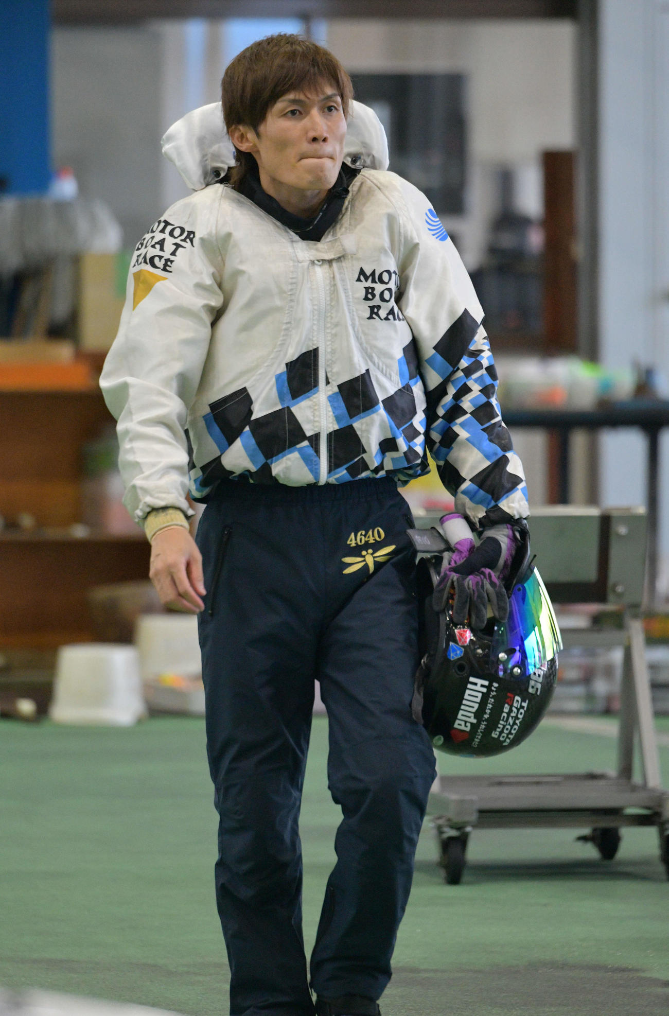 山ノ内雅人がターン軽快に準優10Rを制す