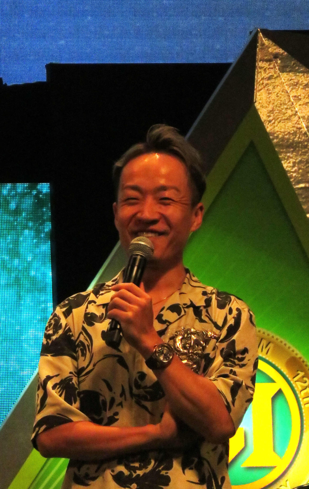 山口剛がトークショー。大勢のファンが集まった