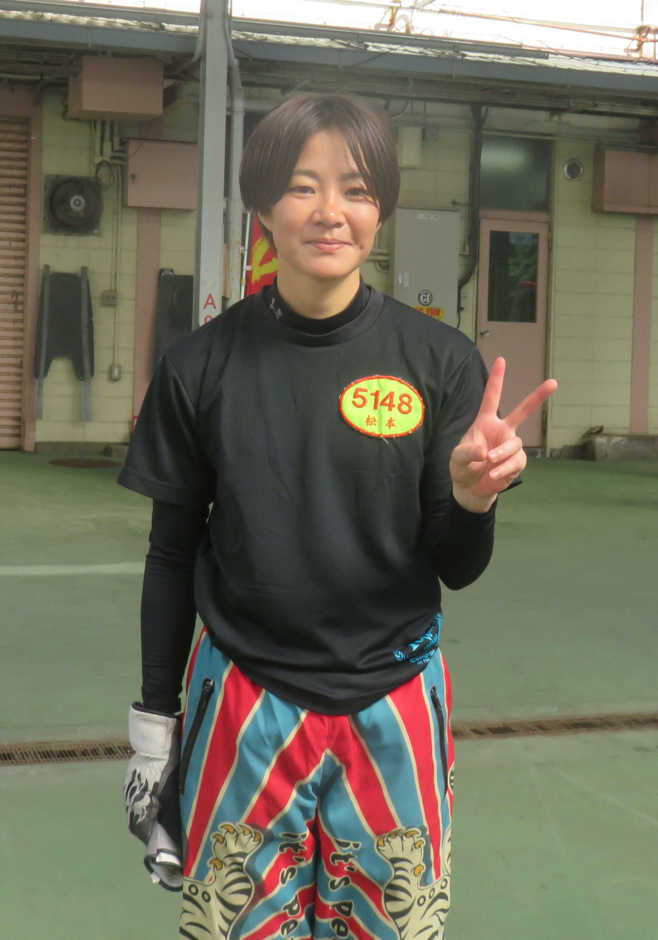 前節優勝25号機を引いた松本怜、好感触にVサイン
