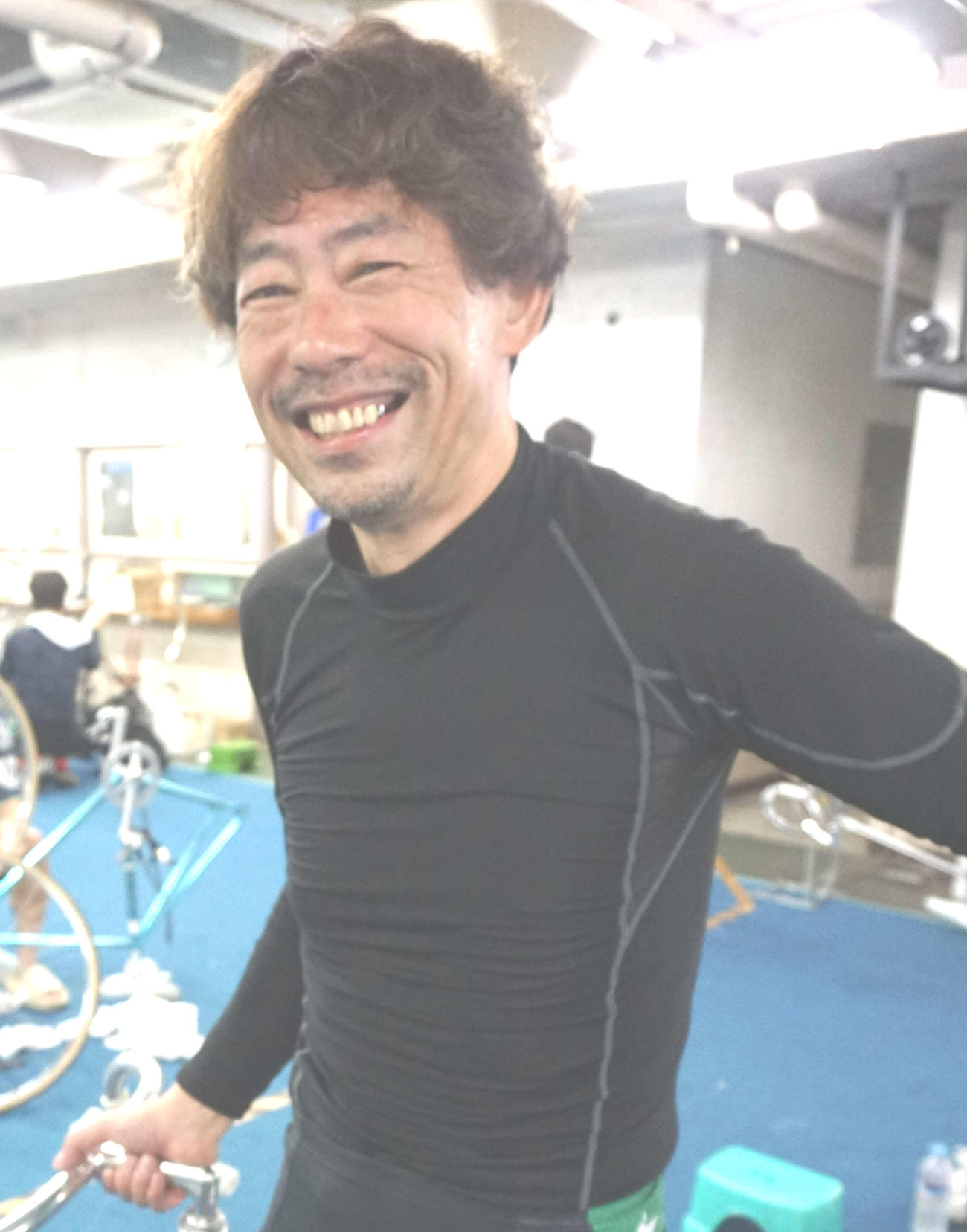 ベテランならではの好走で予選を突破した三住博昭