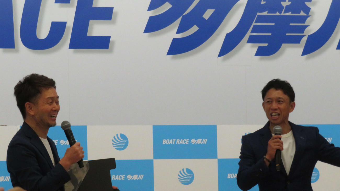 毒島誠（右）と熊谷直樹さんがトークショーを行った