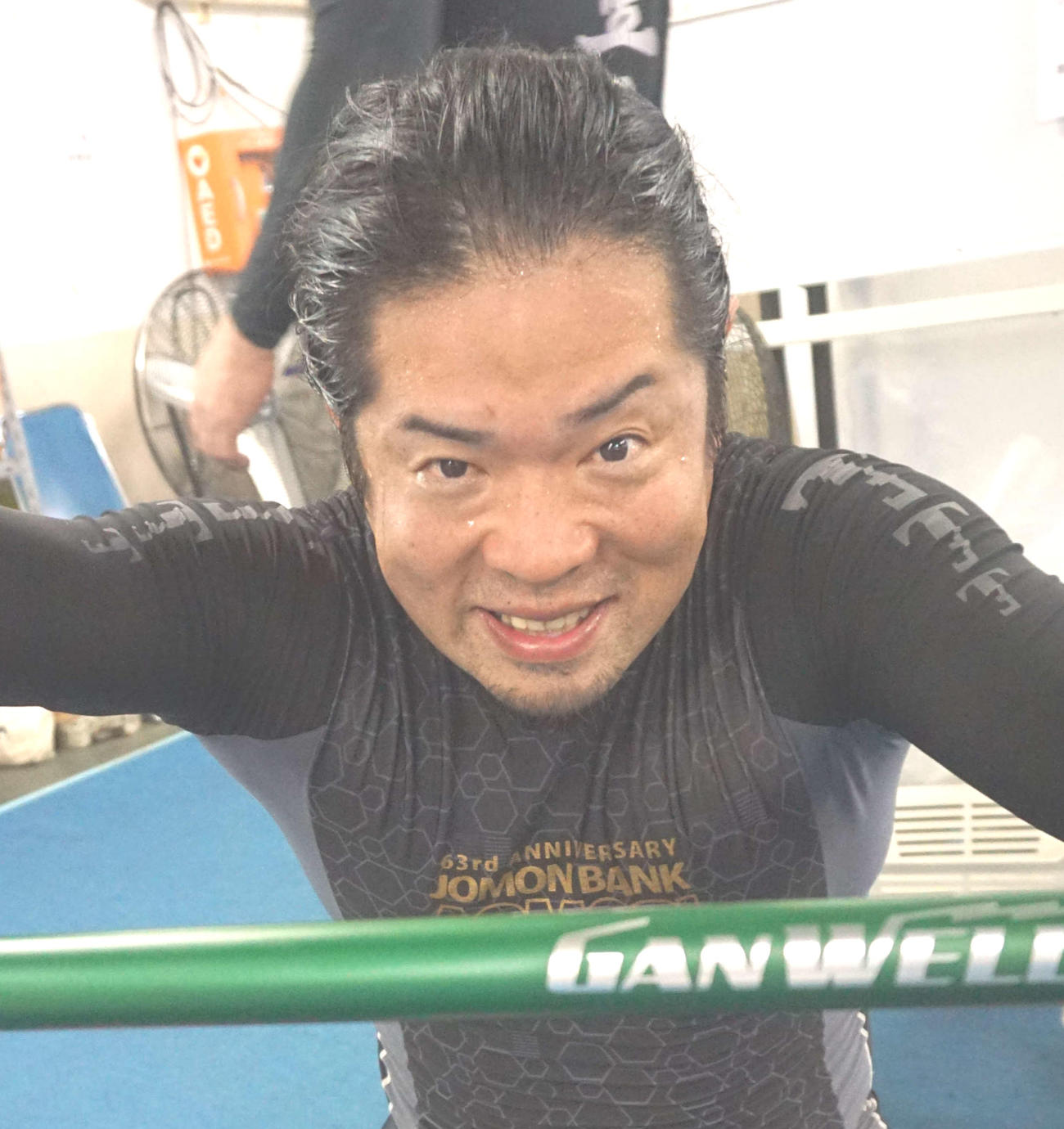 混戦で一発を狙う引地正人