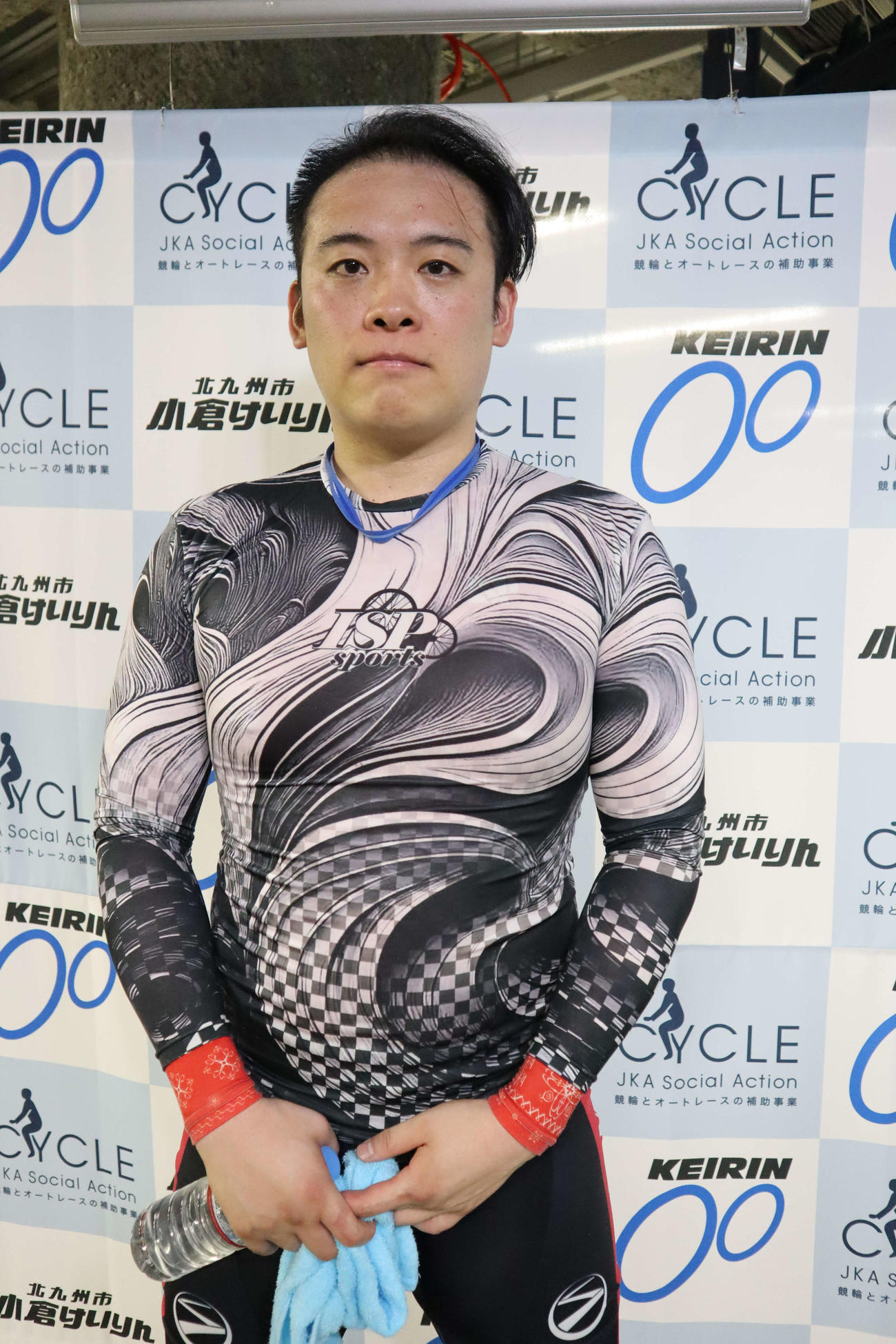 小川丈太が弟の同期をまくりで仕留めた（撮影・音無剛）