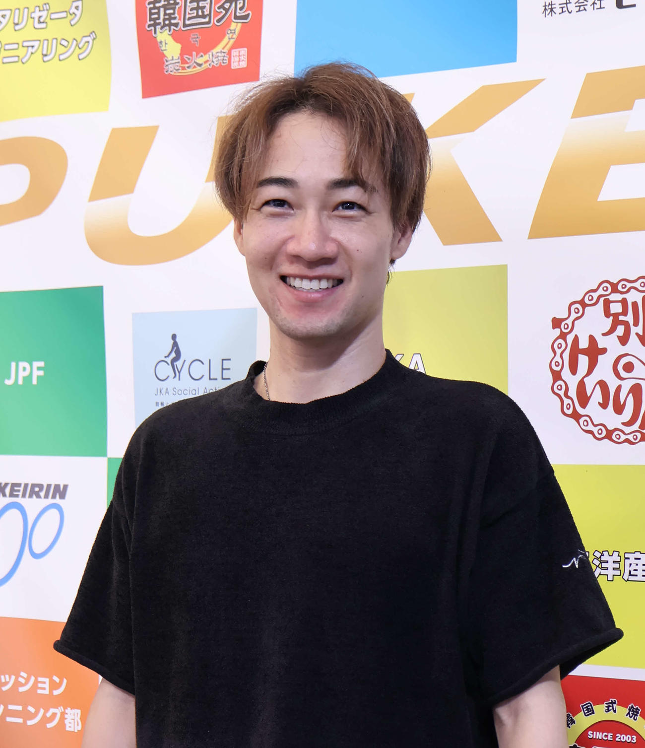 S決勝12R、山田庸平が青柳靖起を目標に有利に運ぶ（撮影・山田敏明）