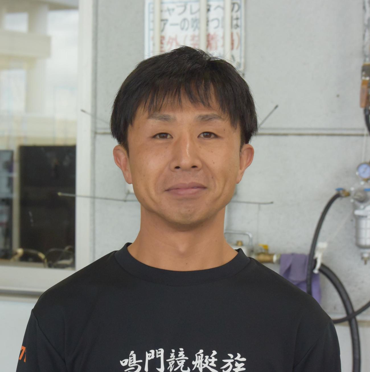 菅章哉が絶品と評した71号機で、果敢に攻め込む