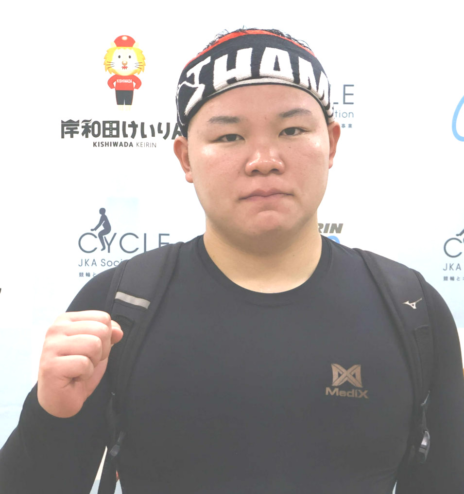 完全Vを狙う吉田有希