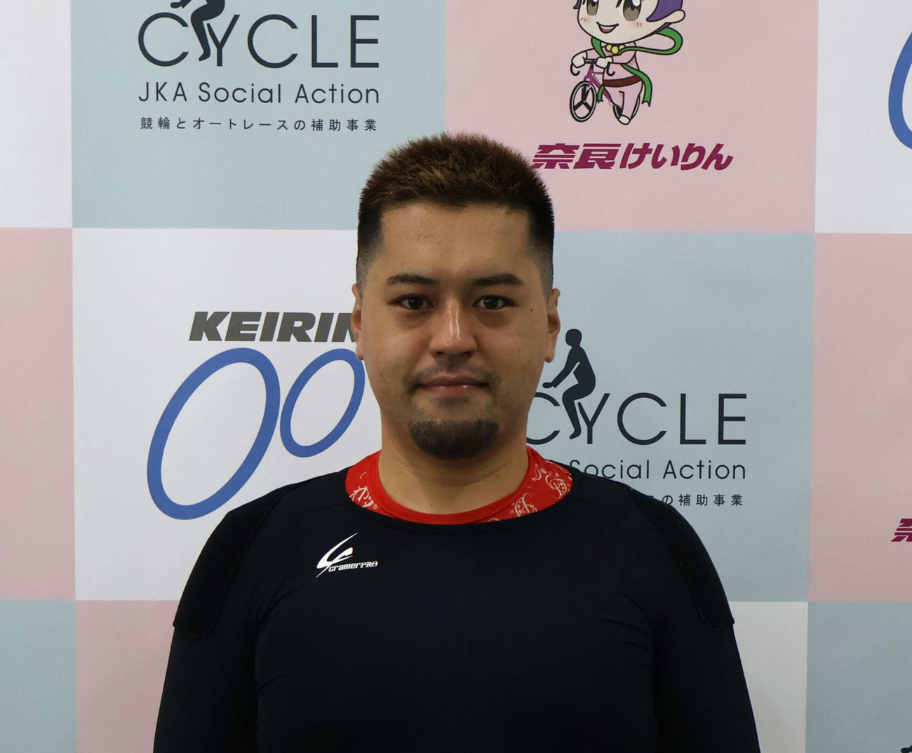 久々の優勝を狙う小酒大勇（撮影・一　樹）