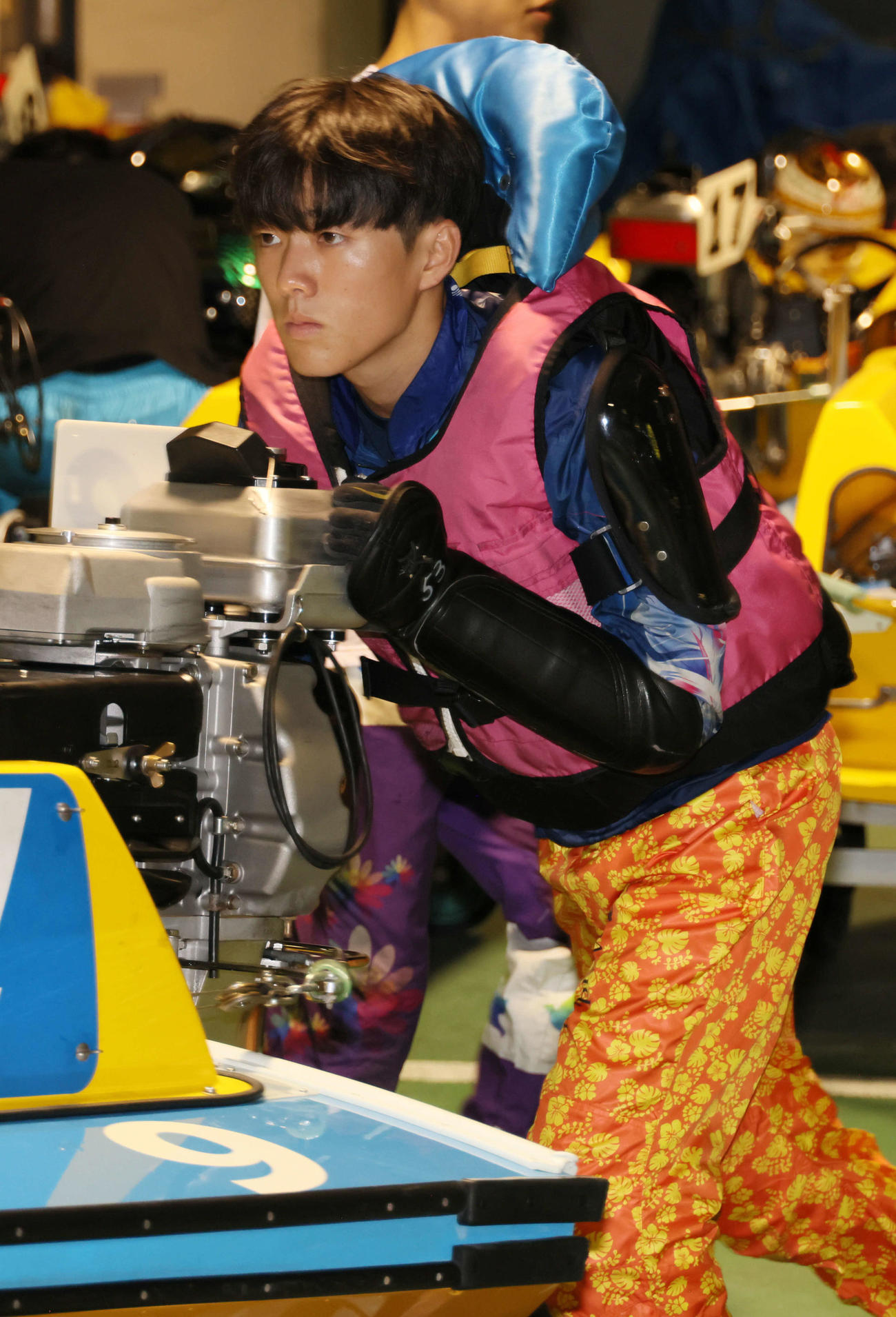 西岡顕心が4日目7Rの1枠で予選突破を決める