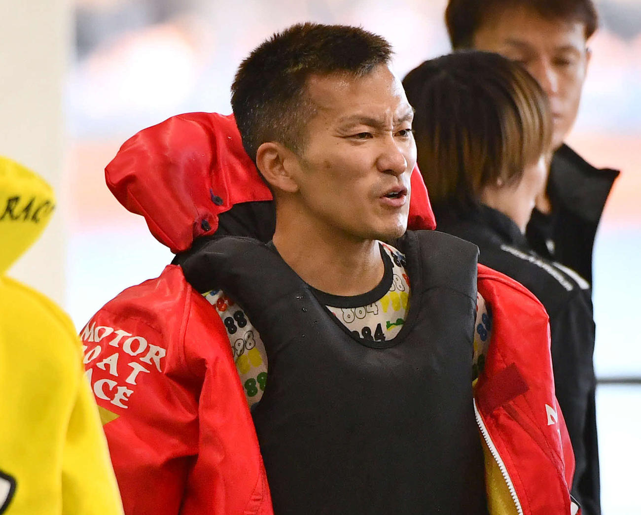 12Rを終えて引き揚げる西山貴浩（撮影・岩下翔太）