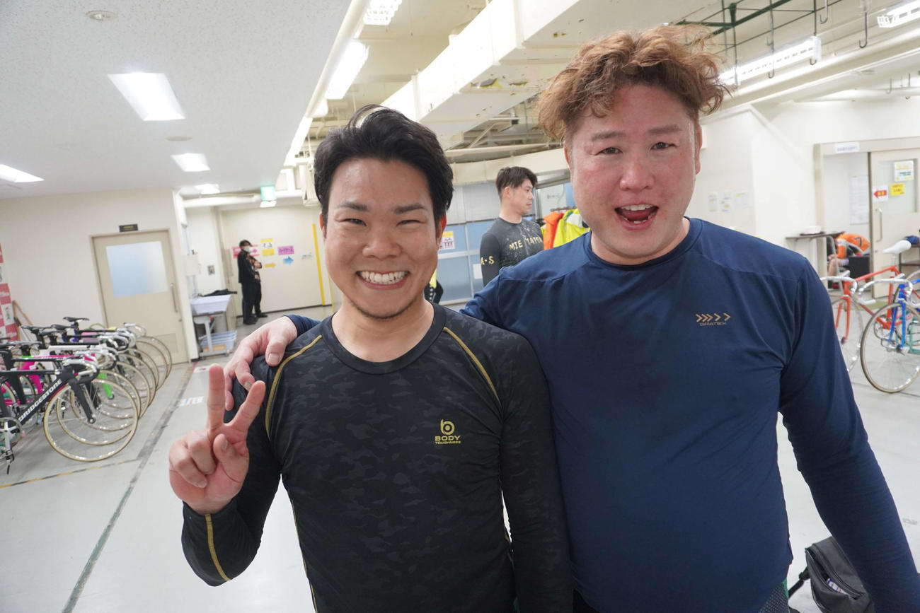A級決勝11Rは平野想真（左）が吉村和之を連れて地元Vを決める