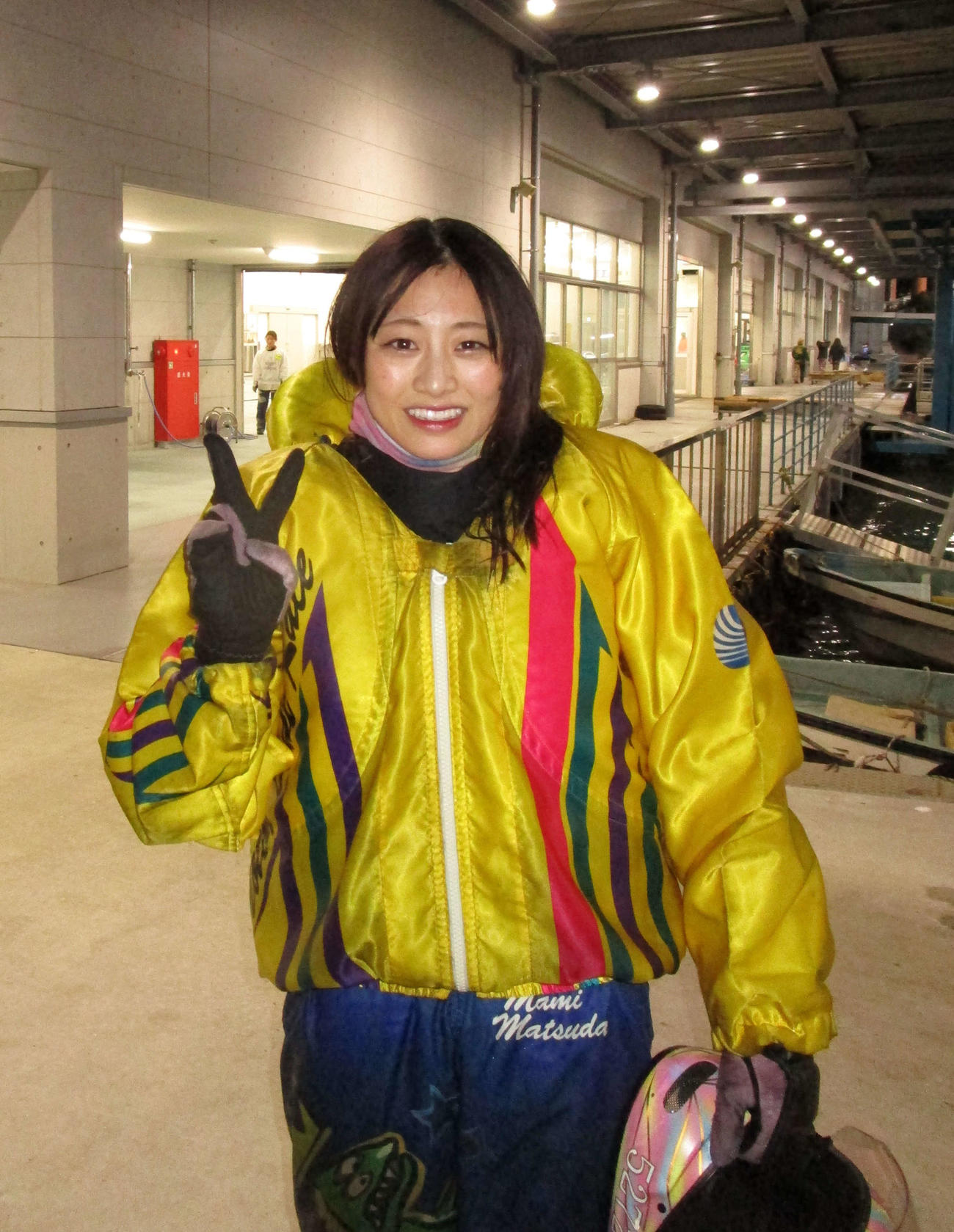初優出を決めてVサインの松田真実