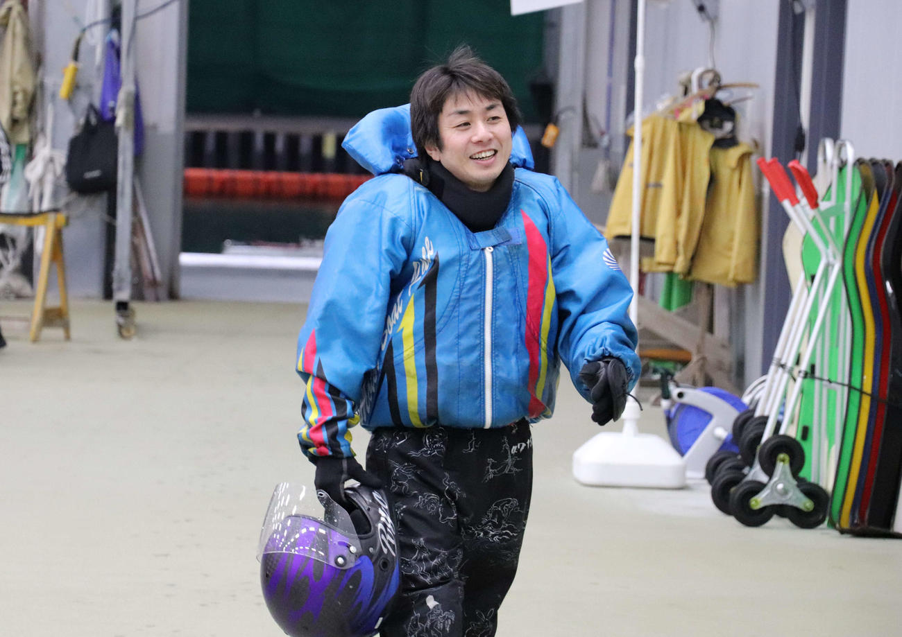 優出を決めて笑顔の村上遼