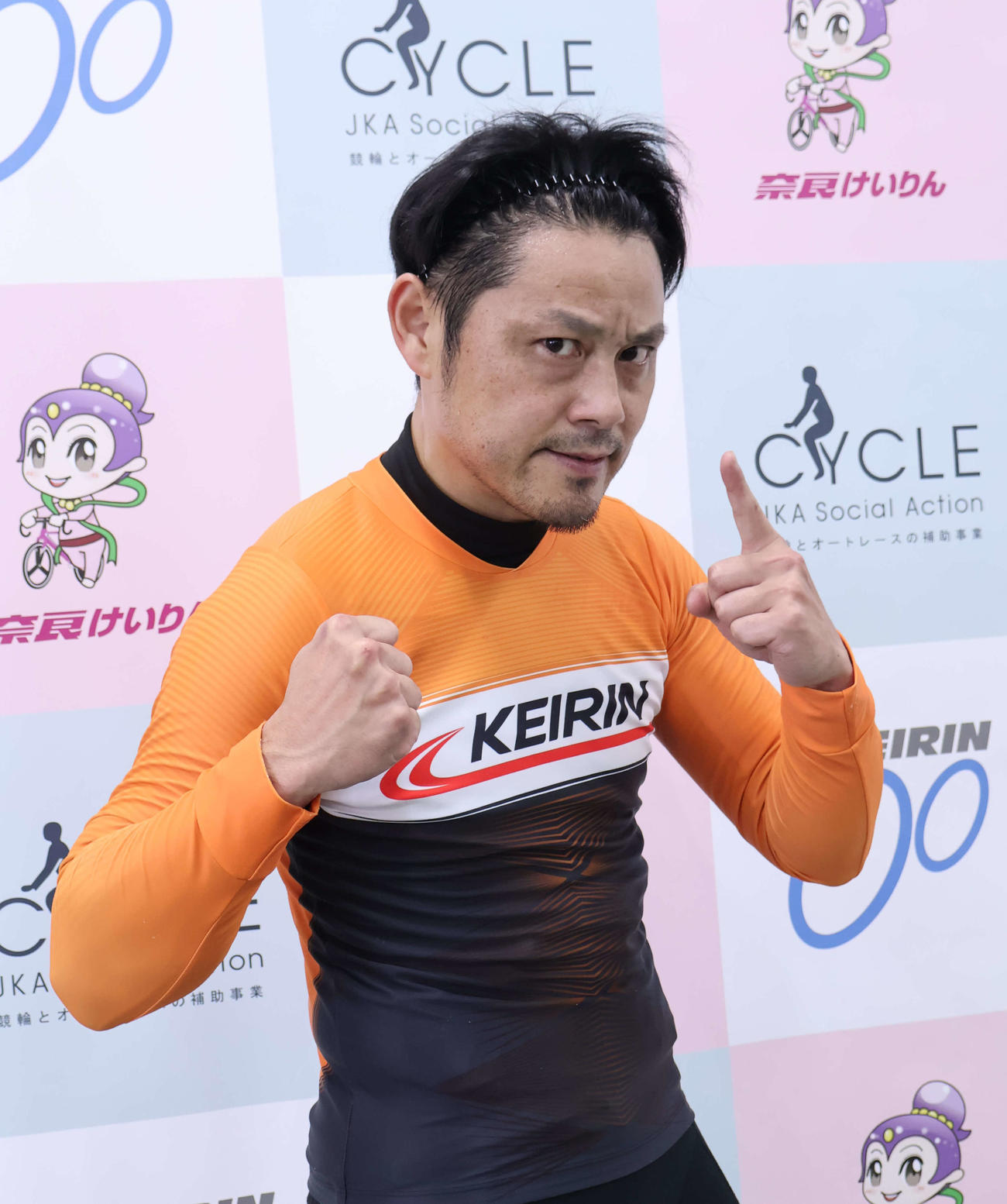 有馬雄二が2年振りの予選勝利に雄叫びを上げた（撮影・山田敏明）