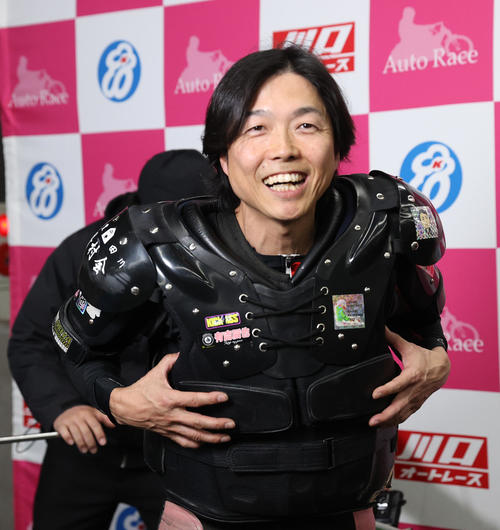オートレース　有吉辰也　オートレーサー　A4直筆サイン入りフォト　一点物 オートレース 有吉辰也 オートレーサー A4直筆サイン入りフォト 一点物