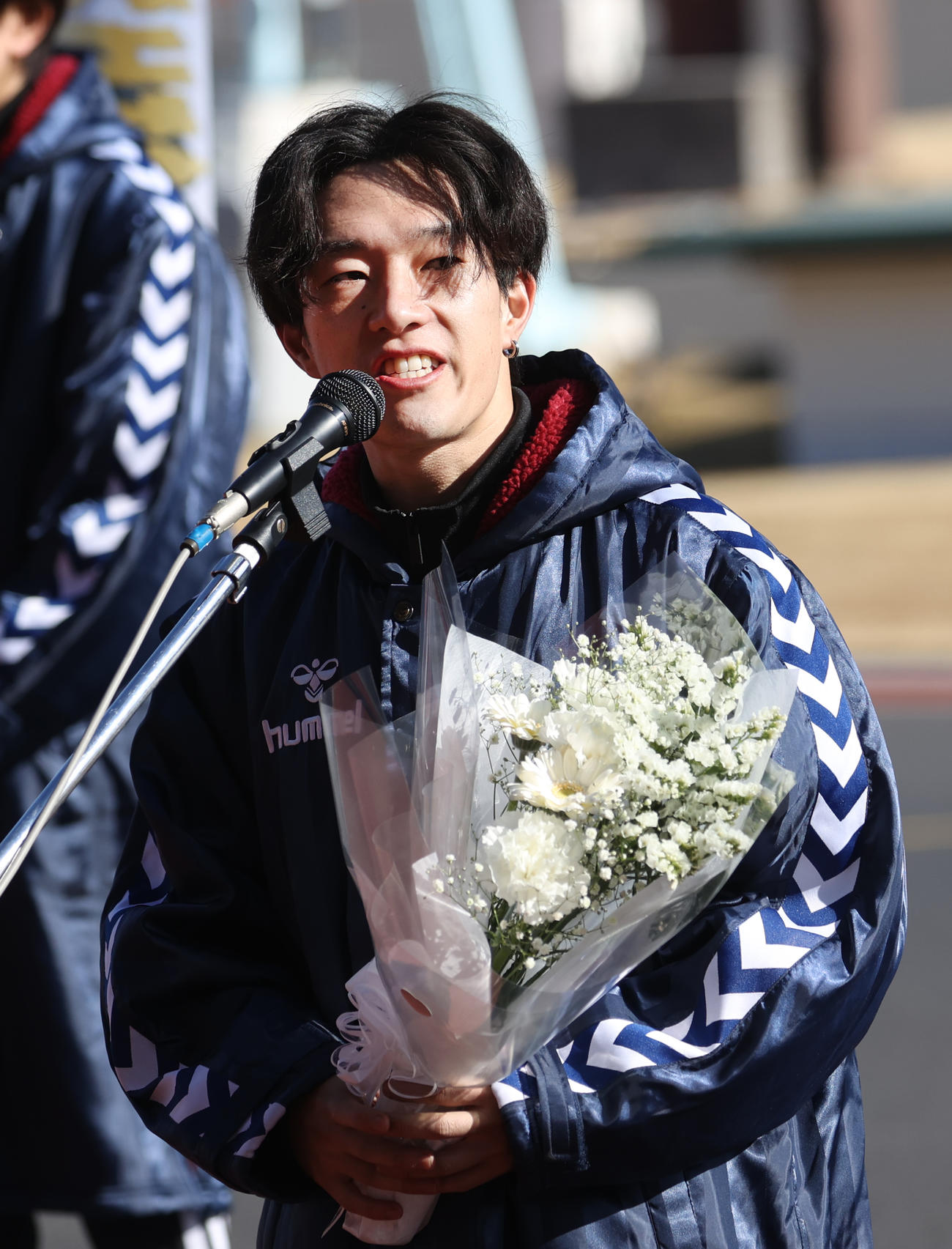 SS王座決定戦出場選手紹介式であいさつする黒川京介（撮影・柴田隆二）