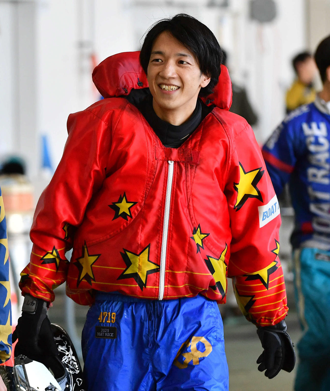 G1全日本王座決定戦2日目　1Rを終えて笑顔で引き揚げる上條暢嵩（撮影・岩下翔太）