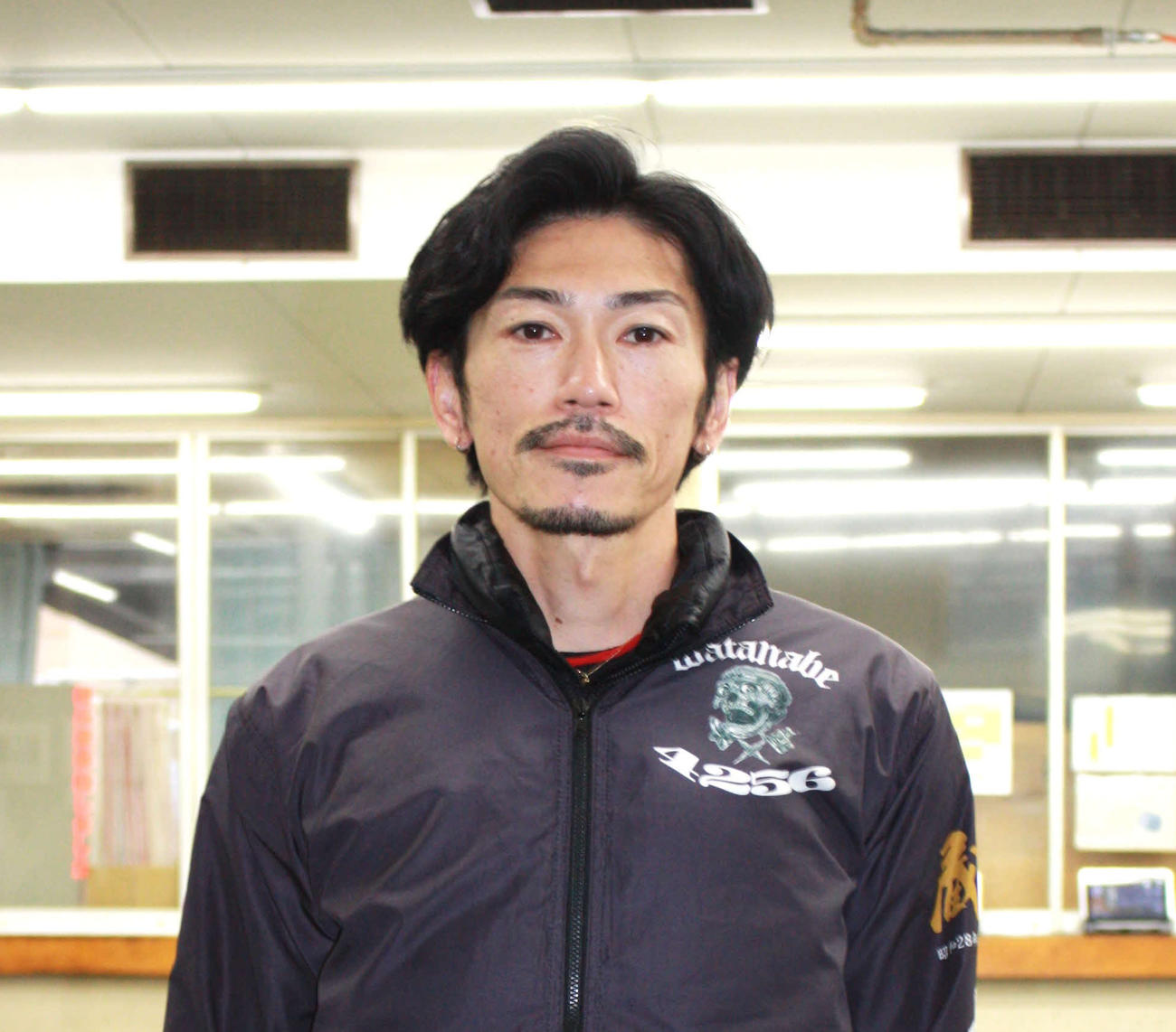 渡辺浩司が機力を上向かせて軽快さが光る