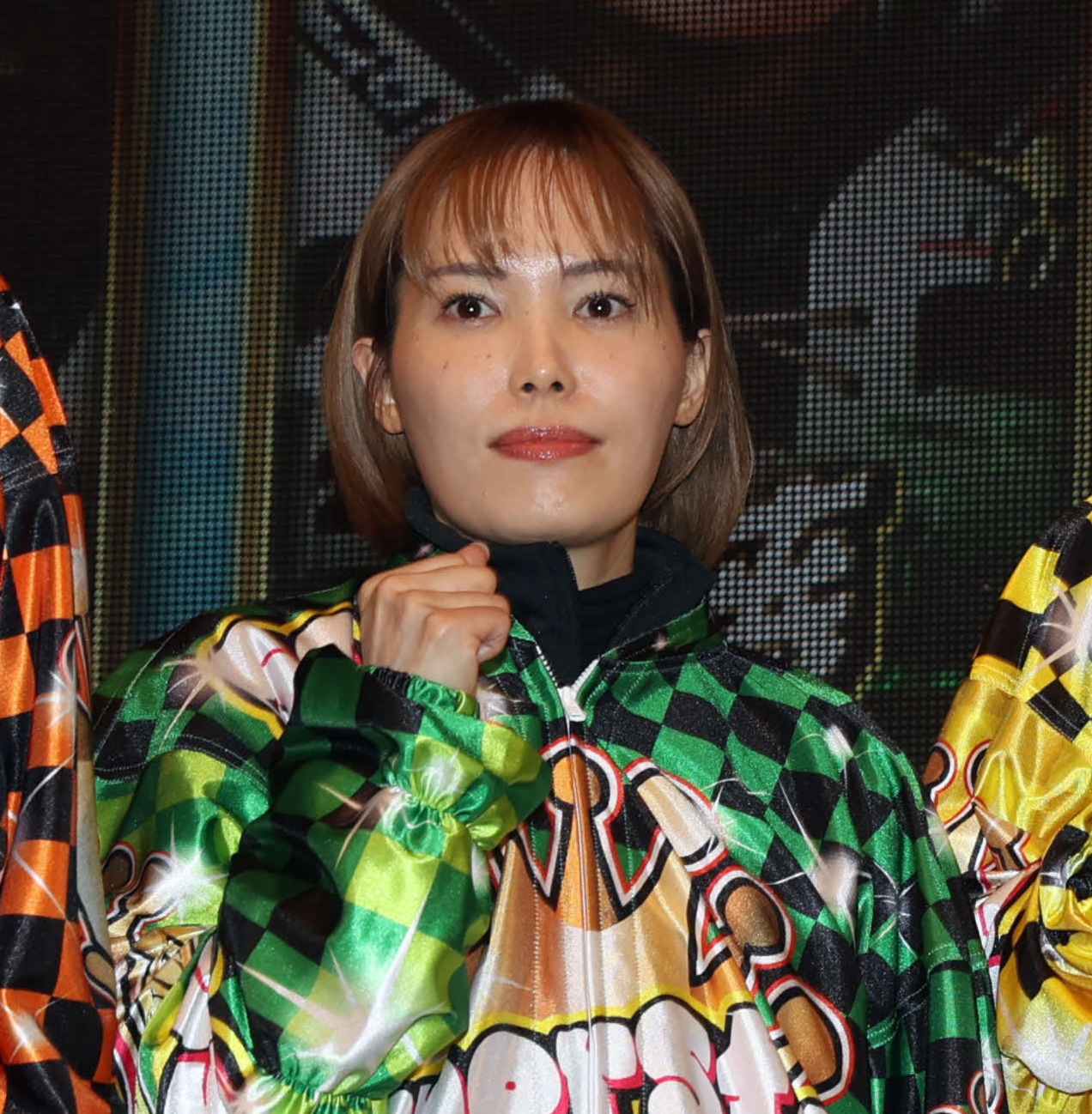 佐藤摩弥が8年連続の女子特別賞を受賞