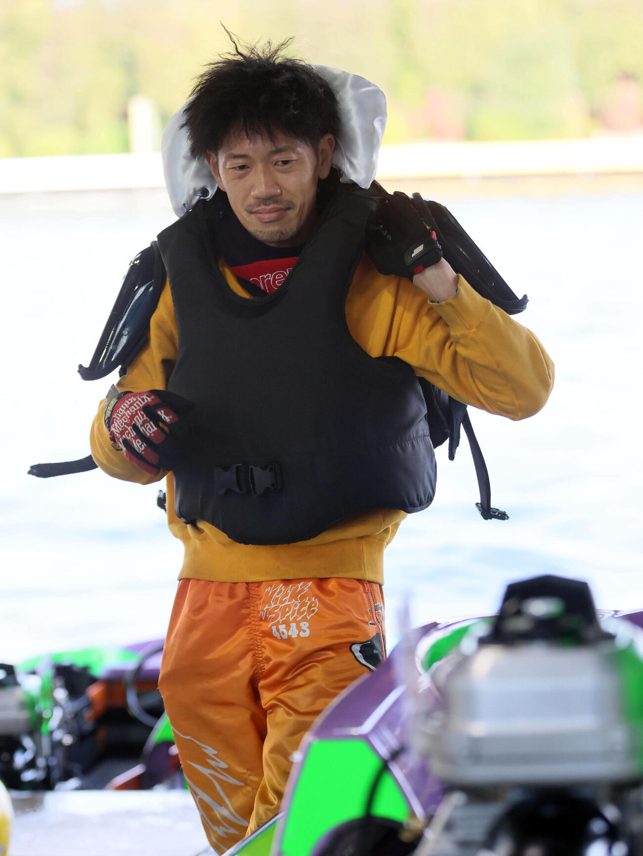 重木輝彦