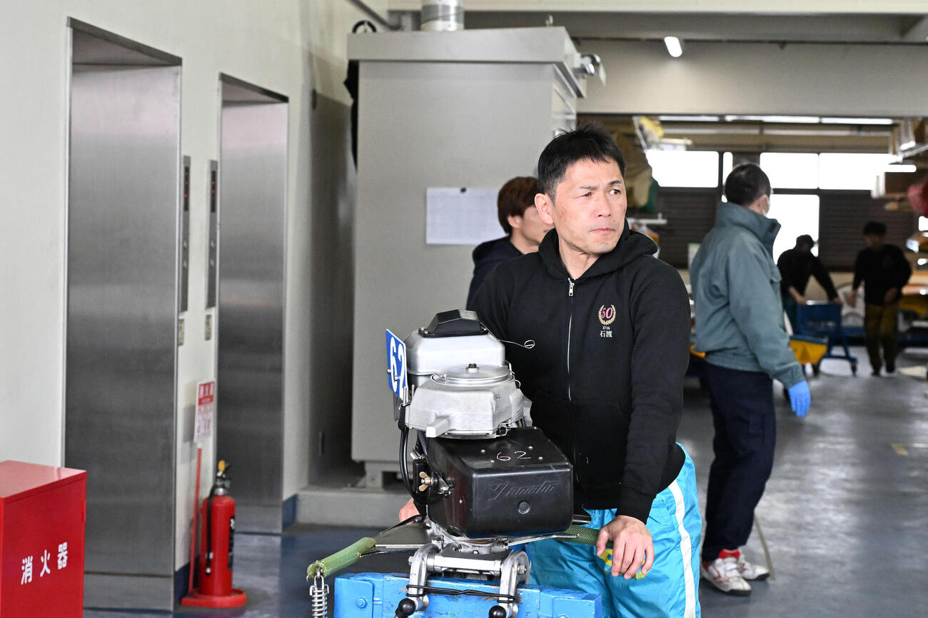 12Rドリームレーサー賞1枠の石渡鉄兵は、11Rの井口佳典に続くコンマ01のスリットオーバー。ともに賞典除外となった