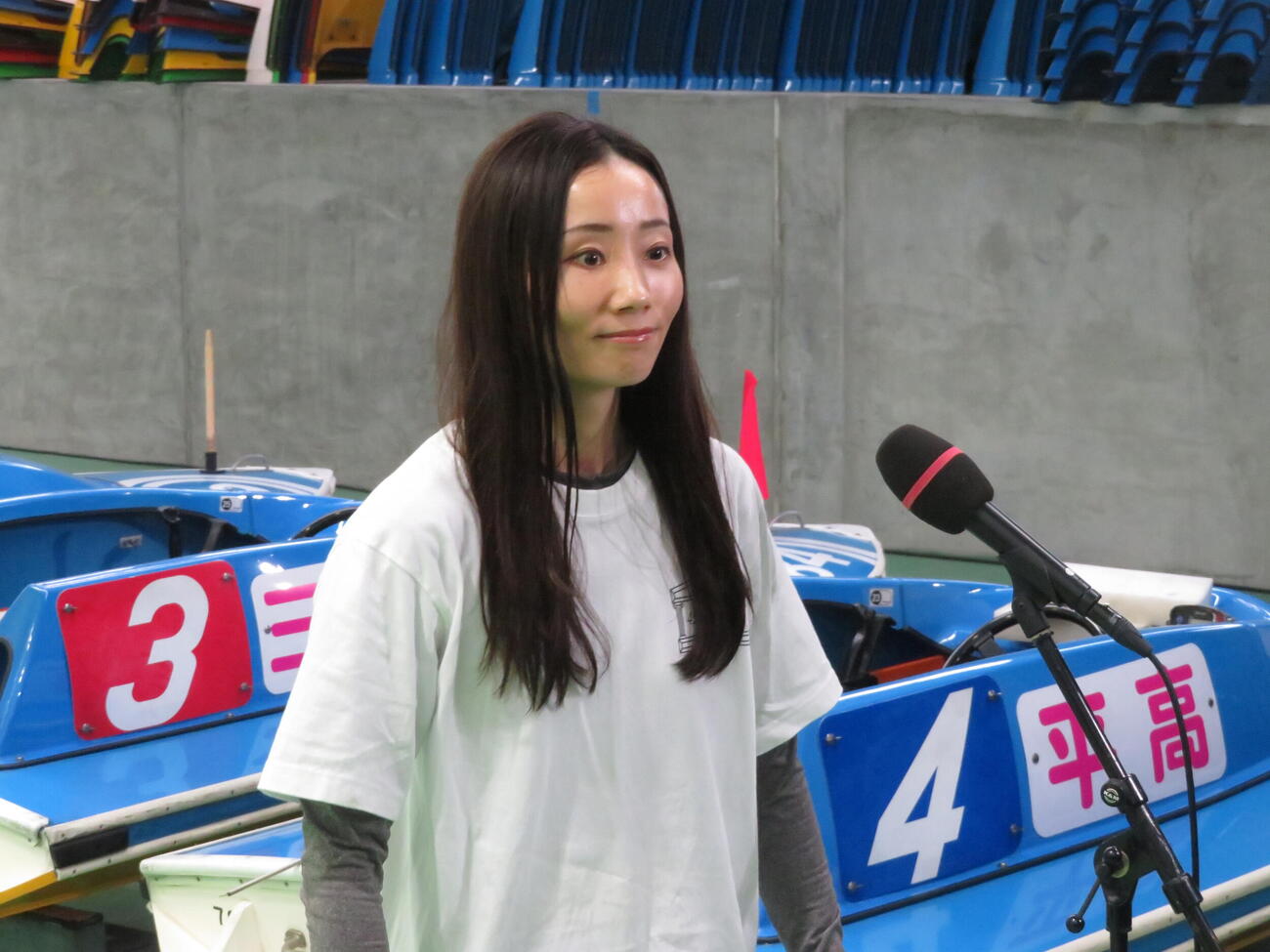 2年連続ドリーム戦を制し勝利者インタビューに応じる浜田亜理沙