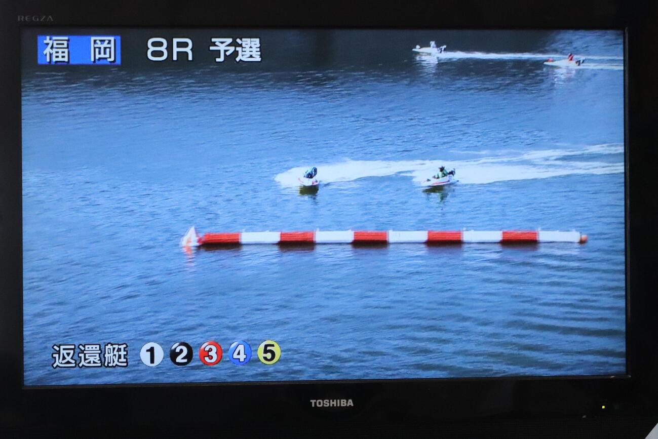 2日目8Rで5艇がフライング。レース不成立となった