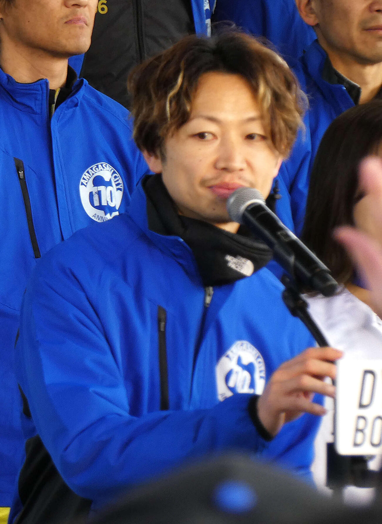 登壇する稲田浩二