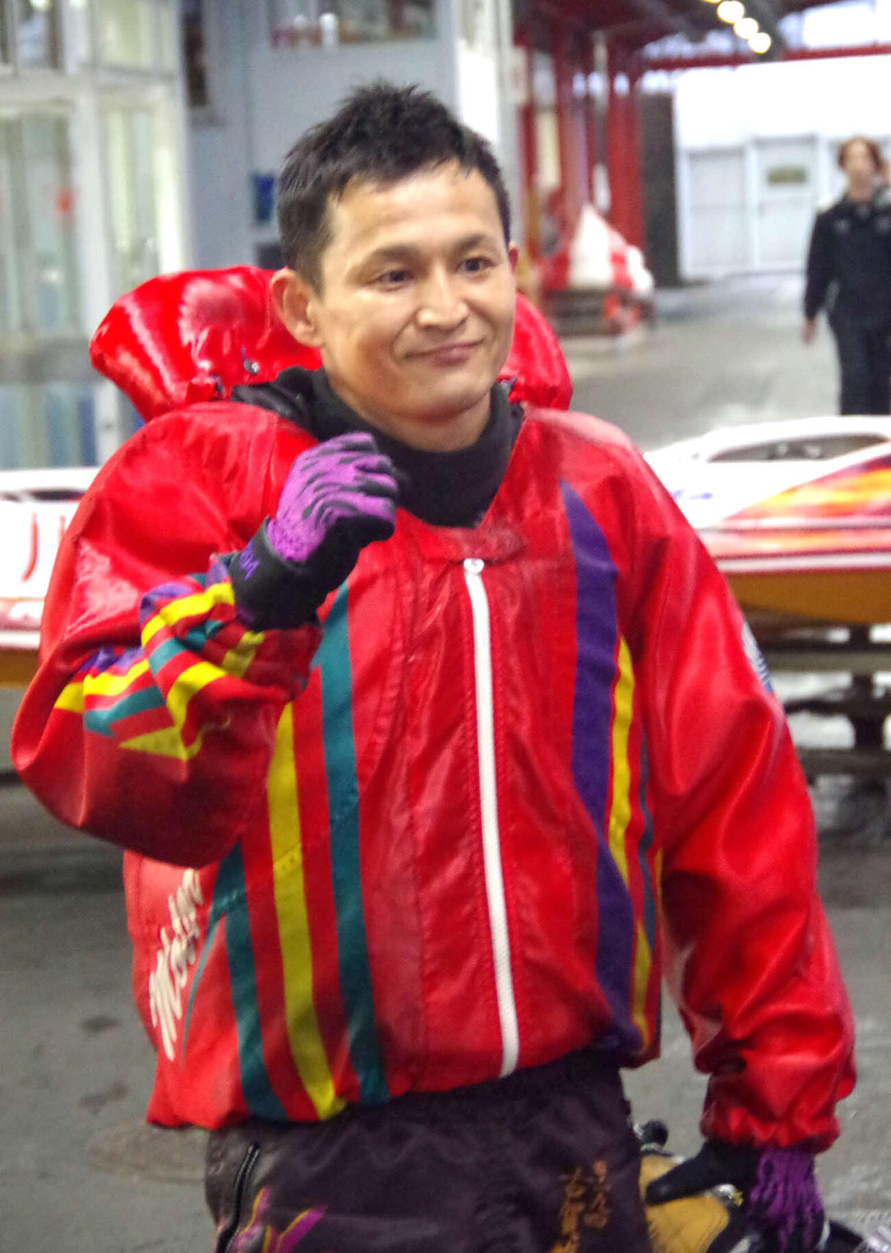 古賀繁輝が準優12Rを3コースカドからまくって勝利し、優勝戦は2枠から戦う