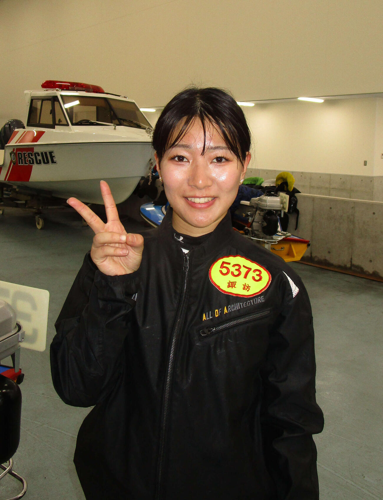 峰竜太のクラシック優勝エンジンを引き、Vサインで水神祭を目指す諏訪玲奈